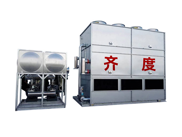 Closed counter-flow cooling tower
